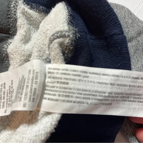 Abercrombie & Fitch Heather Gray & Navy Spellout 1/4 Zip Kangaroo Pocket Med - Picture 4 of 11